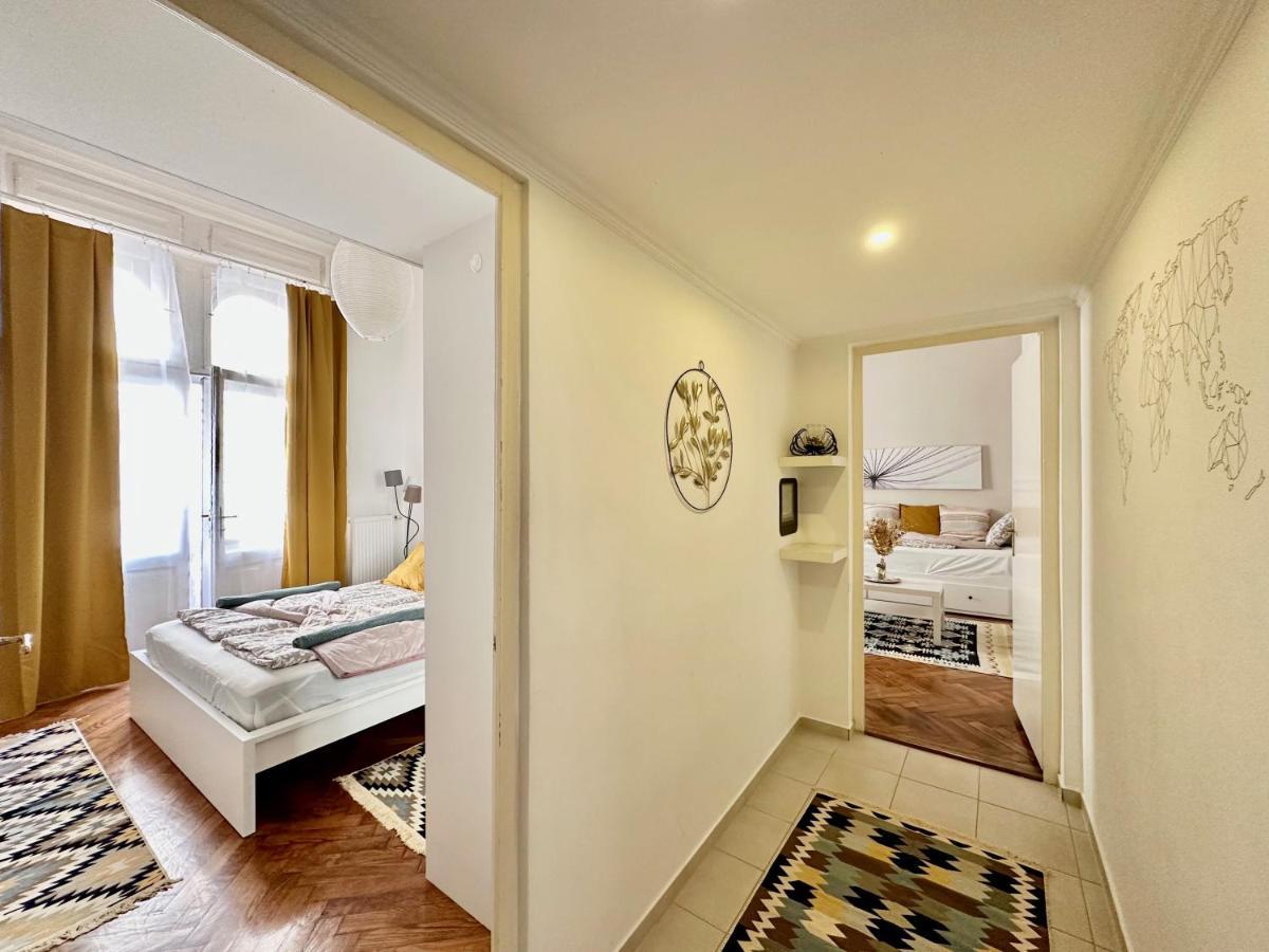 Weinerhouse Design Apartment Budapest Ngoại thất bức ảnh